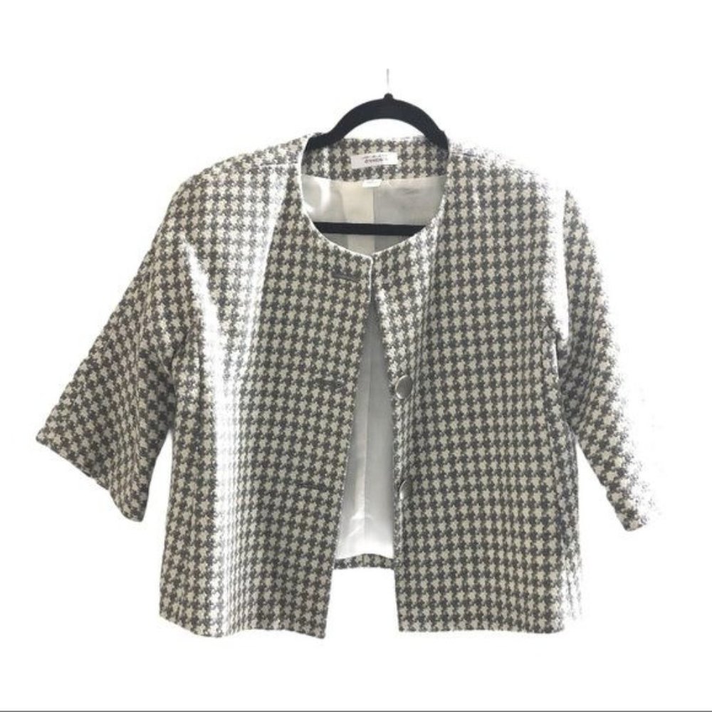 Larry Levine Dressbarn White/Gray Tweed Cropped 8